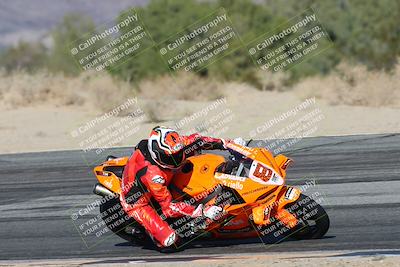 media/Dec-01-2025-Moto Forza (Mon) [[2daa91e15f]]/1-Advanced Group/Session 4 Turn 9/